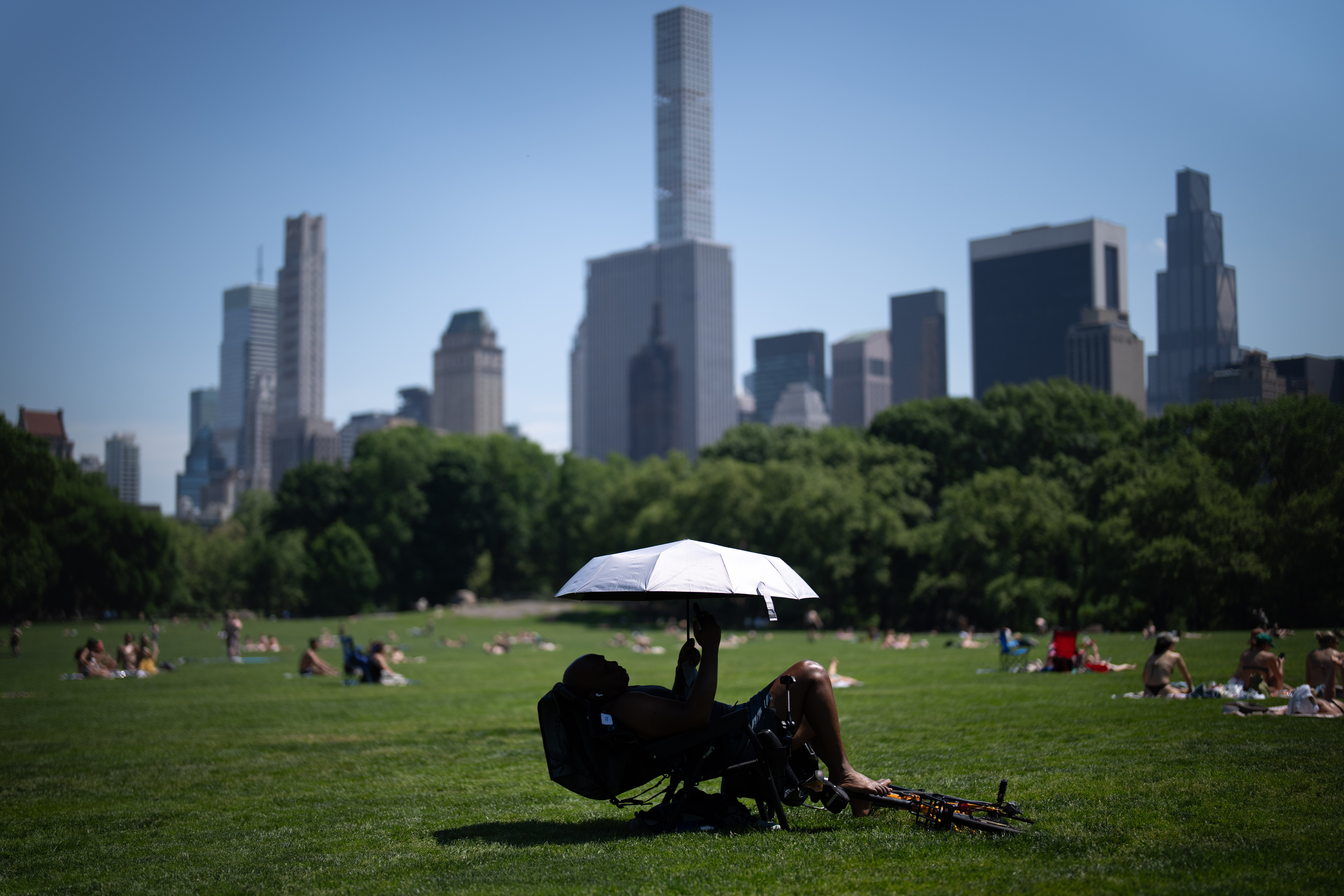 A 'heat dome' is driving dangerous heat across the U.S. into the July 4 weekend
